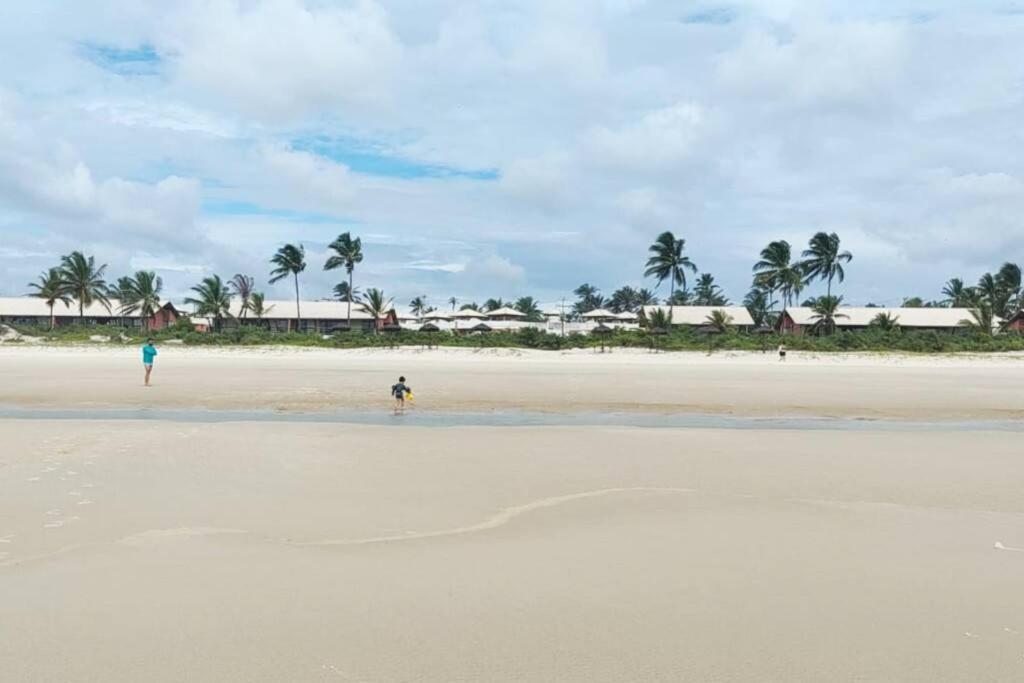 Apto Em Ilheus - Pe Na Areia Exteriör bild